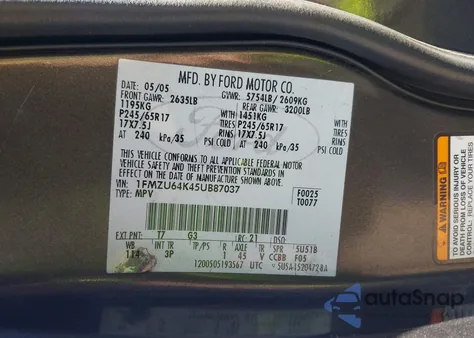 2005 Ford Explorer Eddie Bauer z USA, uszkodzony, nr VIN 1FMZU64K45UB87037